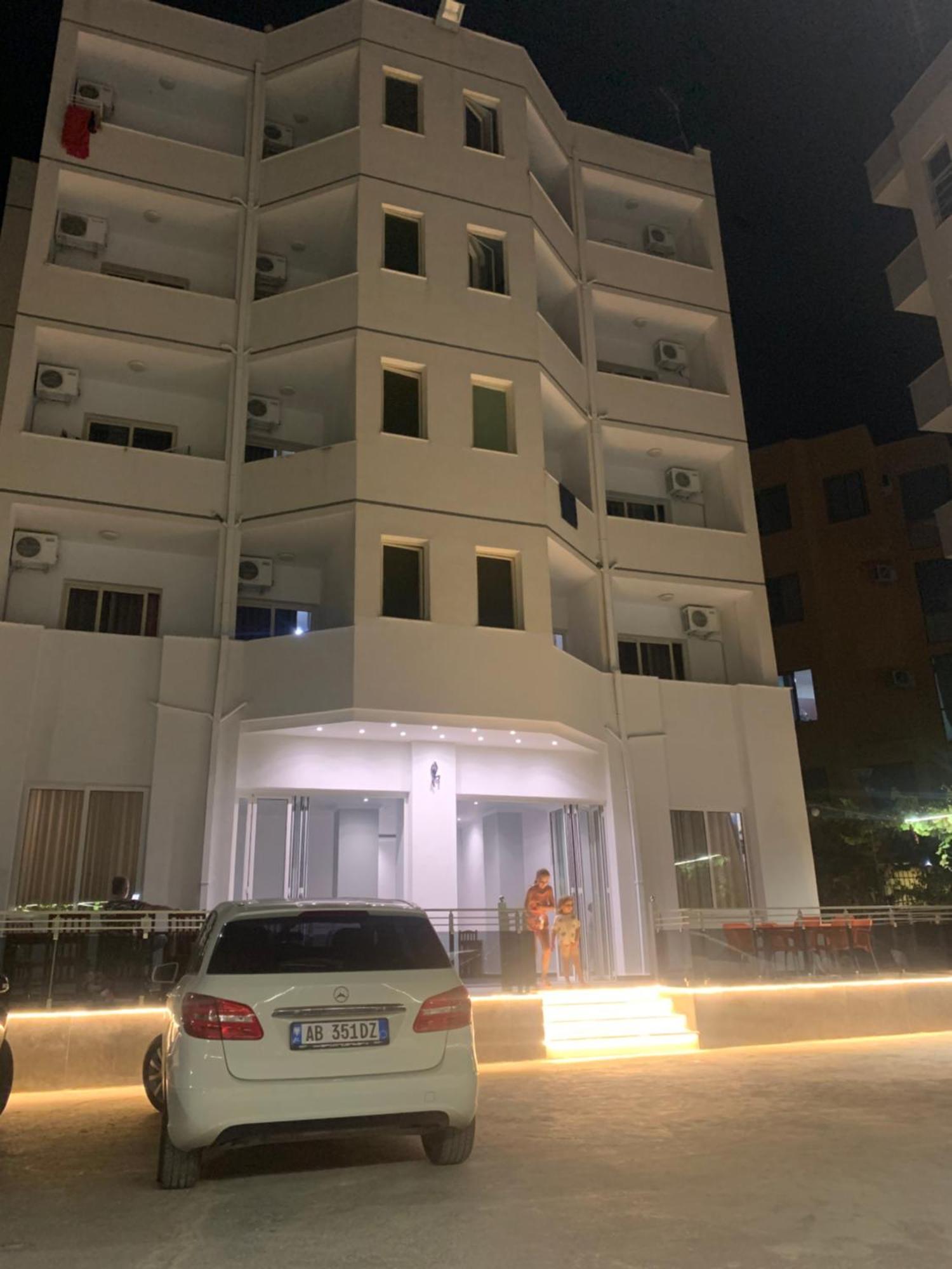 Villa Premium Драч Екстериор снимка