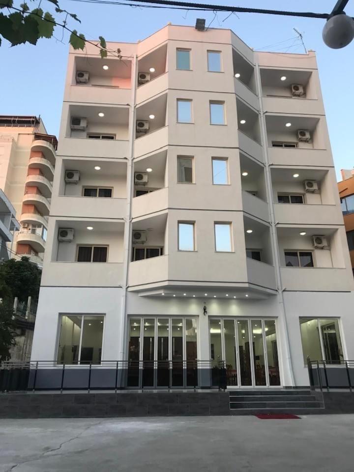 Villa Premium Драч Екстериор снимка